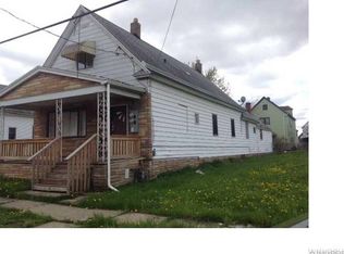 64 Swinburne St, Buffalo, NY 14212