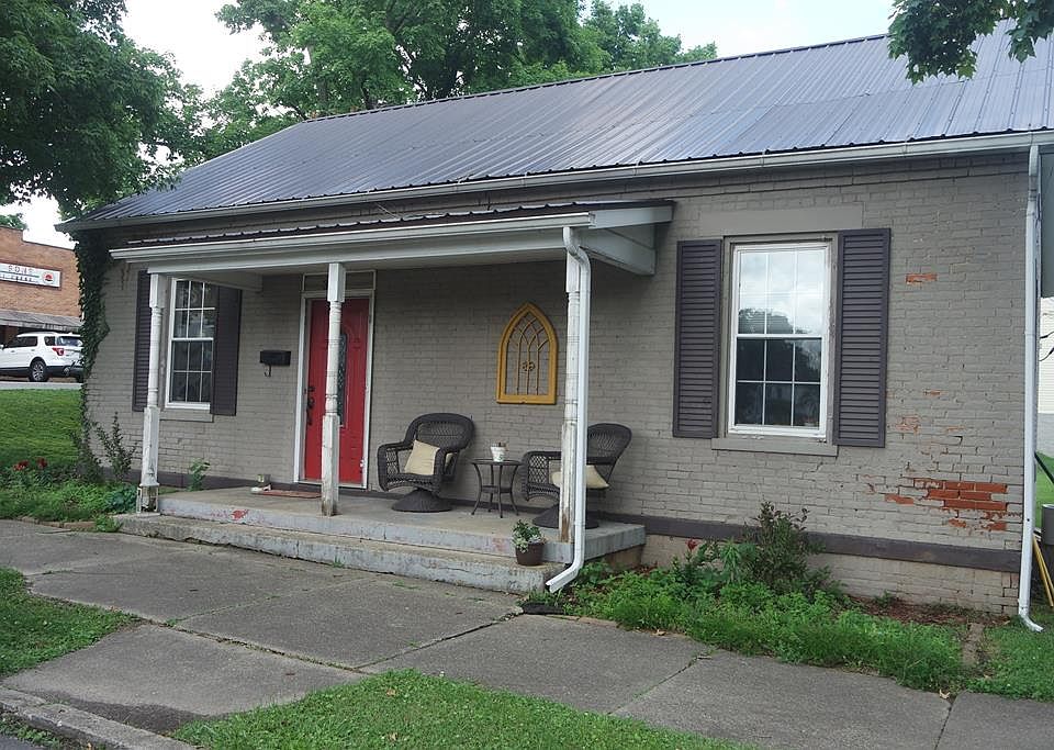 1st image of 310 N East St