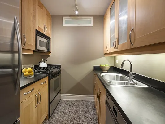 Sold by Sotheby's International Realty | media 5