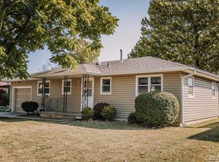 565 S Delaware Ave, Salina, KS 67401