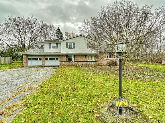 2nd image of 1063 Larkston Dr