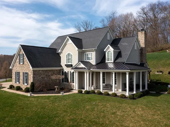 18 Cherrywood Dr, Morgantown, WV 26508