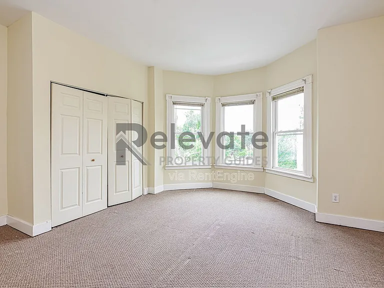 1313 N 20th St — Photo 9