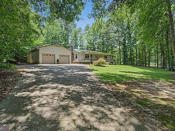 2nd image of 596 Morningside Dr