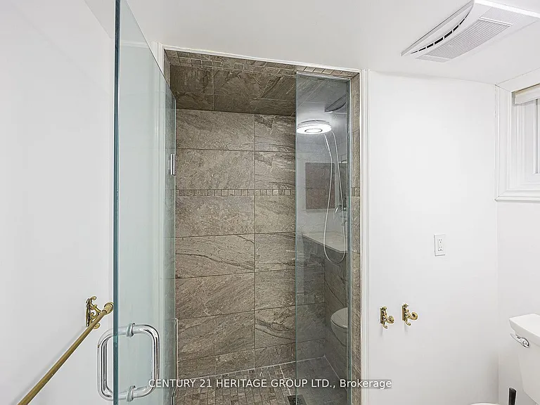 60 Fairway Dr — Photo 19