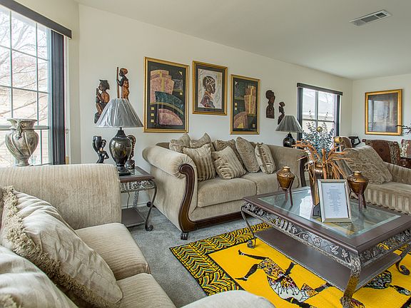 5th image of 5119 Wood Glen Dr