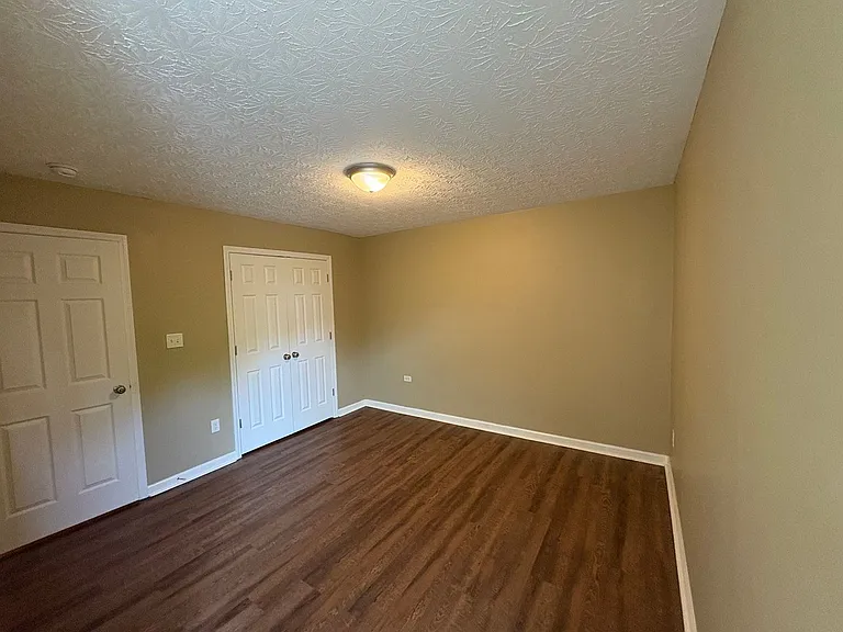 541 McFadin Station St — Photo 10