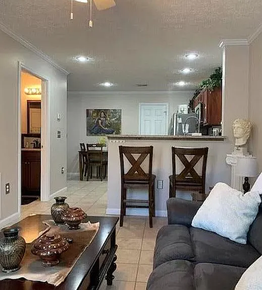 941 Christian St #2 — Photo 3