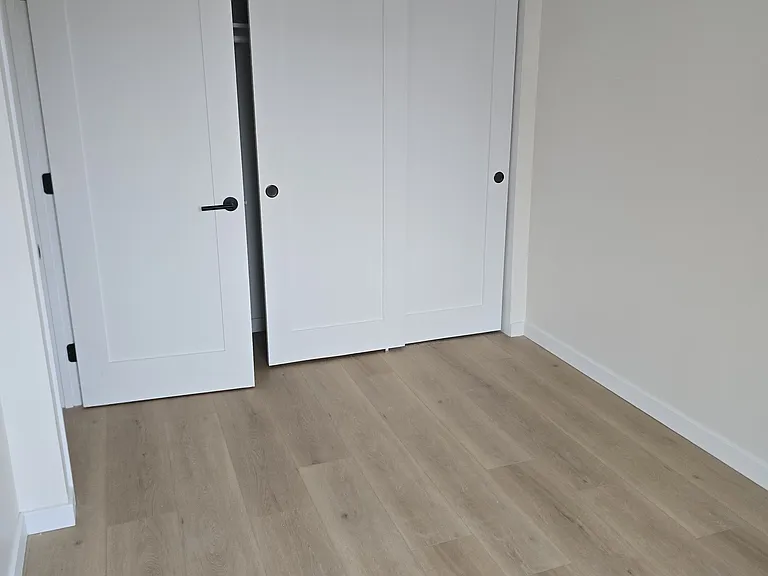 630 Lombard St #5 — Photo 11