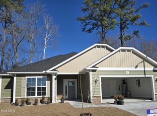 88 Fishing Creek Dr, New Bern, NC 28562