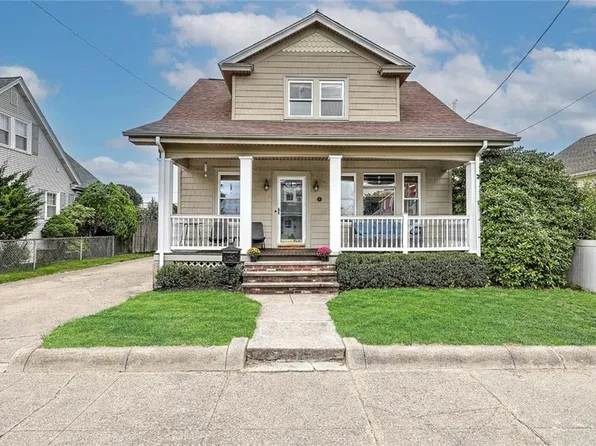 15 Greenfield St, Pawtucket, RI 02861