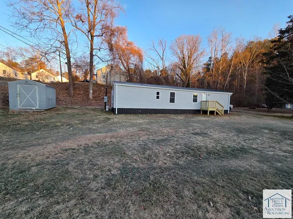 824 Blackberry Rd, Bassett, VA 24055