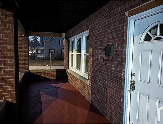 2nd image of 1702 S 5th St #1