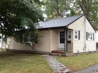 132 Foster St, Brockton, MA 02301