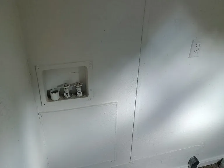 128 SE Camelot Loop — Photo 3