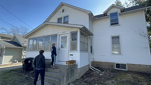 205 E Phoenix Ave #1 Photo 1