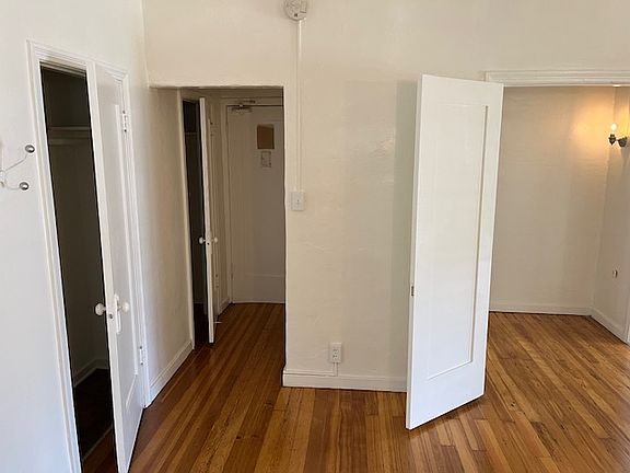 4th image of 859 N June St APT 100