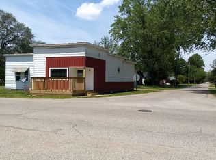 1105 Pike St, Clinton, IN 47842