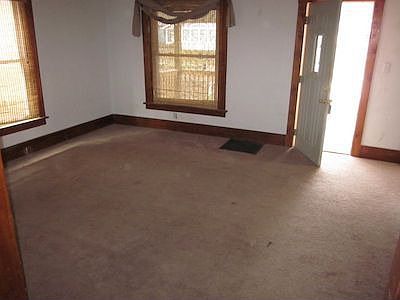 3rd image of 308 N Howard St