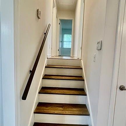 5th image of 886 Killian Hill Rd SW
