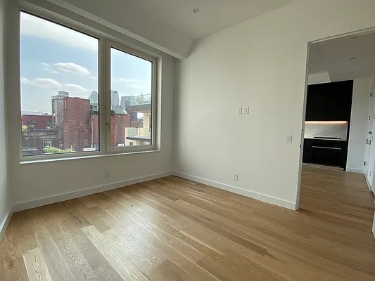 Rented by P A N Y | media 21