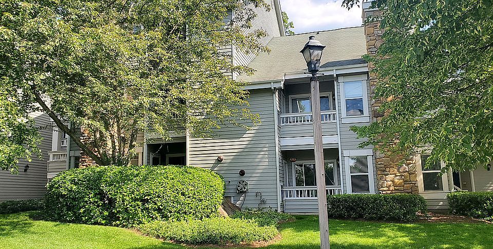 1st image of 4417 Fair Stone Dr APT 206