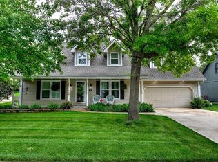 616 Butternut Ln, Liberty, MO 64068