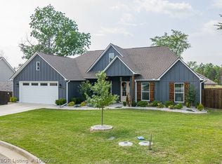 10215 Chapman Cir, Fort Smith, AR 72916
