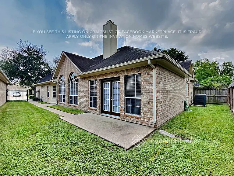 3831 Princeton Park Ct — Photo 15