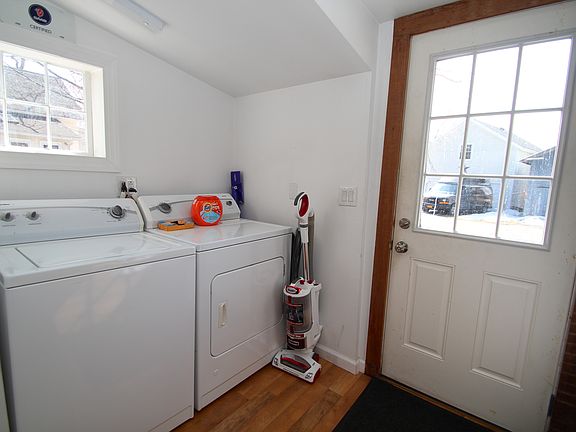 5th image of 63 East St