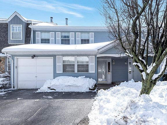 2nd image of 85 Aspen Dr W