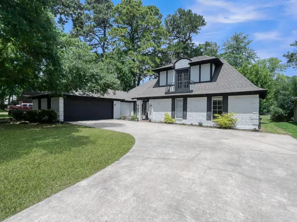 88 April Wind Dr S, Montgomery, TX 77356