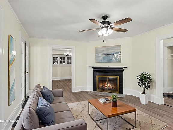 5th image of 416 N Main St