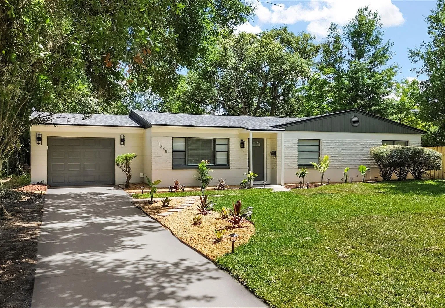 4 bed, 1694 sqft, $3,500 — Photo 1