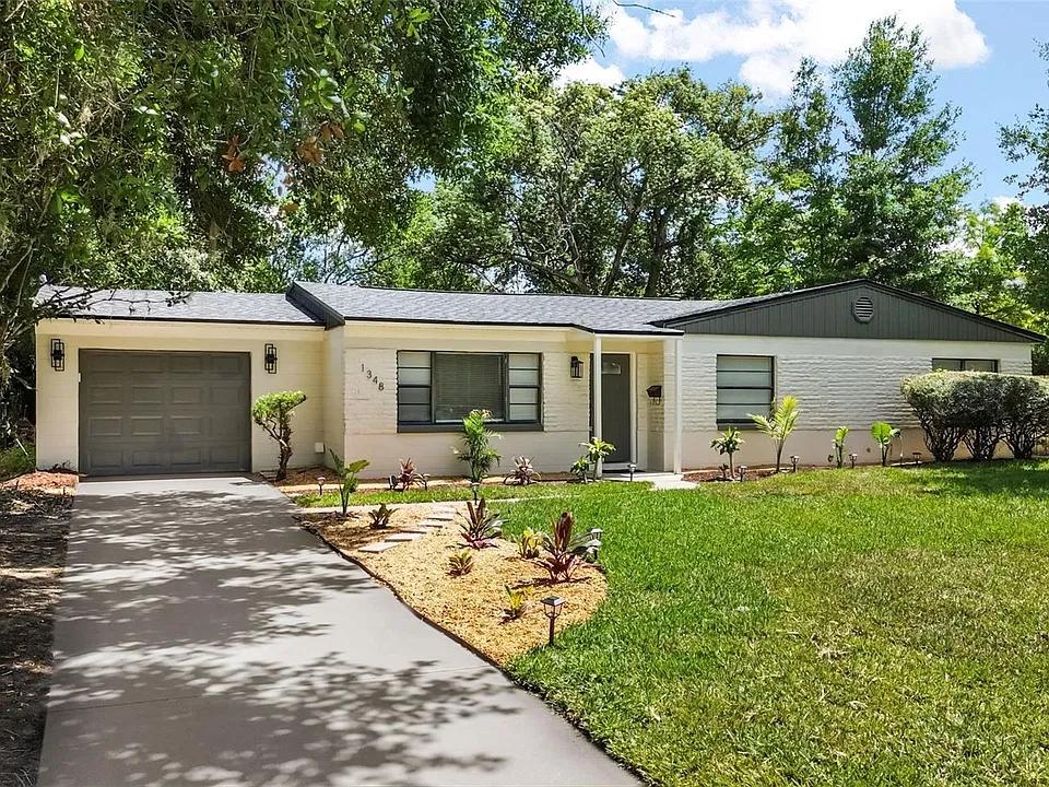 1348 Radclyffe Rd #A