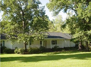 201 Almond St, Pinopolis, SC 29469