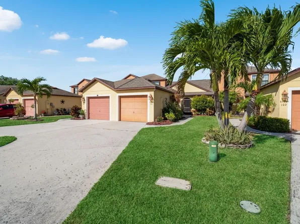 4530 Radiant Way APT 103, Melbourne, FL 32901