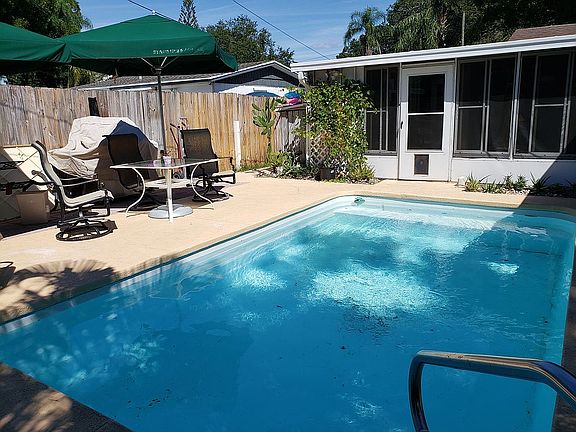 4th image of 7110 Onyx Dr N