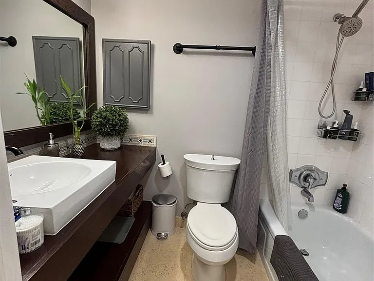 900 River Reach Dr #521 — Photo 25