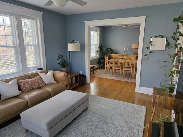 41 Chatham St APT 3, Worcester, MA 01609