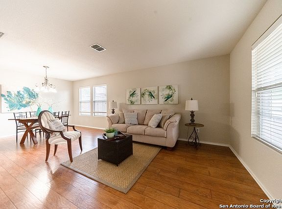 4th image of 7611 Presidio Ledge