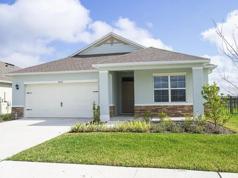5062 Foxglove Cir — Photo 1