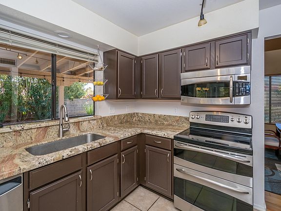4th image of 1261 W Lodestone Pl