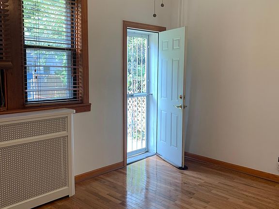 5th image of 140 N 21st St #1R