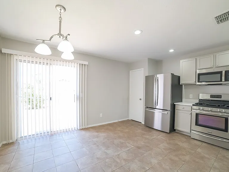 3847 E Hopseed Ln — Photo 4