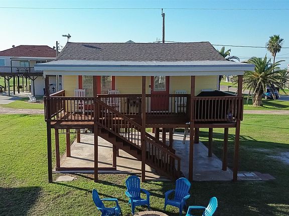 2nd image of 411 Olive St