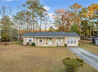 7135 Hania Dr, Fairburn, GA 30213