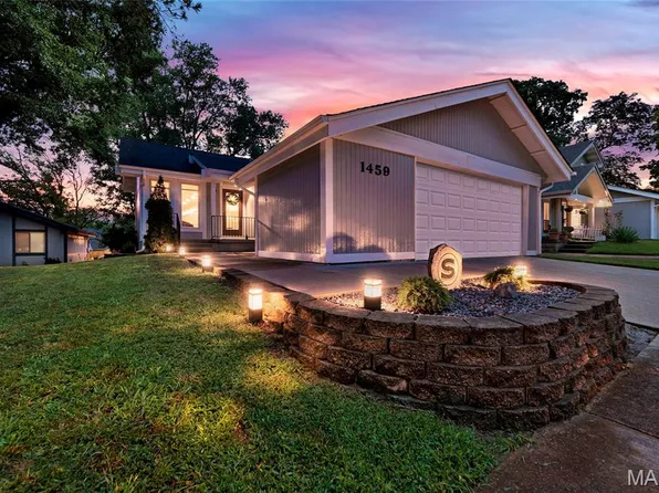 1459 Pine Row Ct, Saint Louis, MO 63146