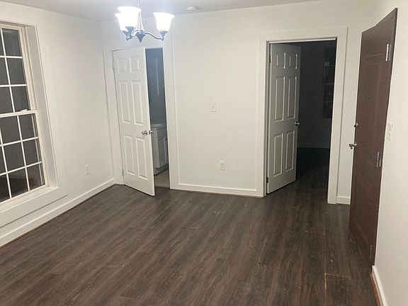 2nd image of 8 E 19th St APT B