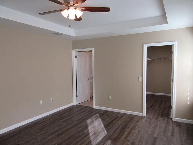 1517 Delaware Ave — Photo 14